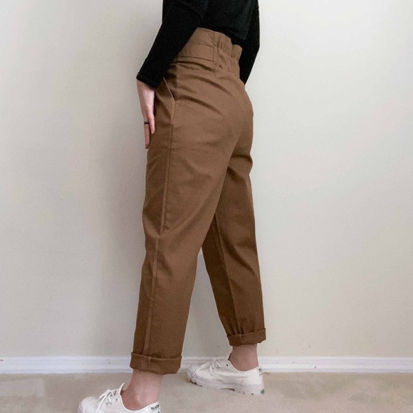 NWT hi rise paper bag pants w button in camel - Picture 3 of 13